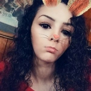 Meet your Posher, Jaclyn